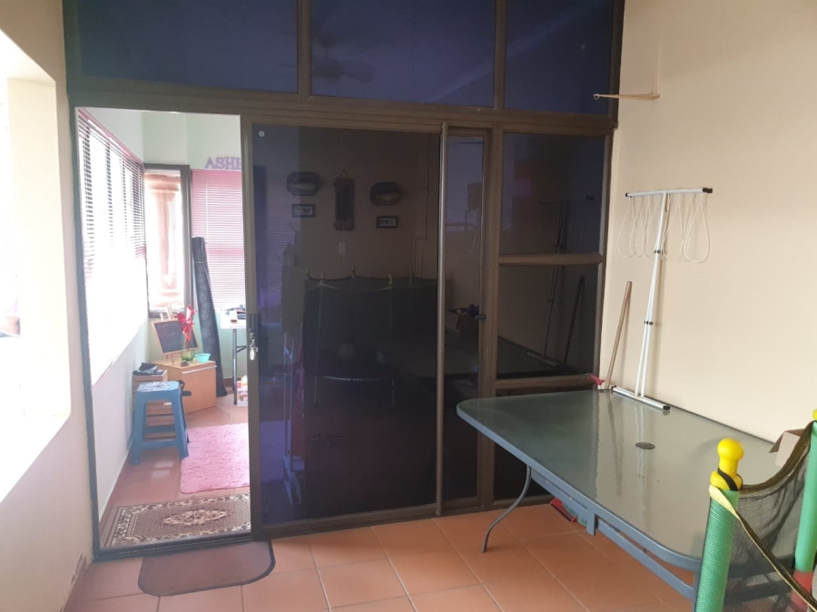 4 Bedroom Property for Sale in Amanzimtoti KwaZulu-Natal