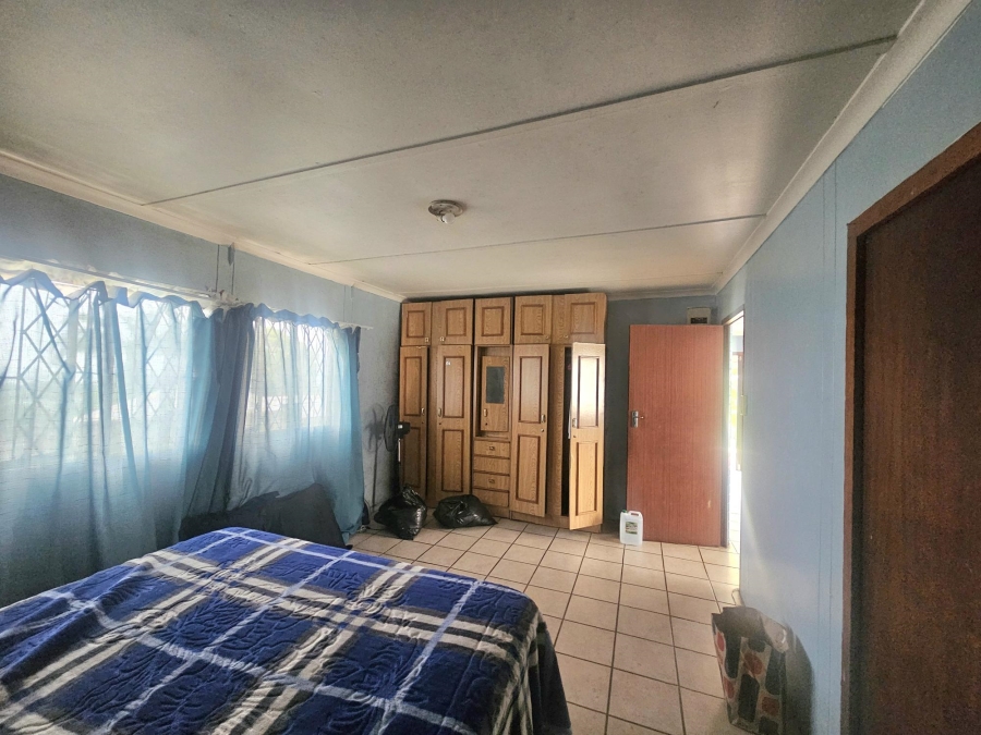 To Let 1 Bedroom Property for Rent in Woodlands KwaZulu-Natal
