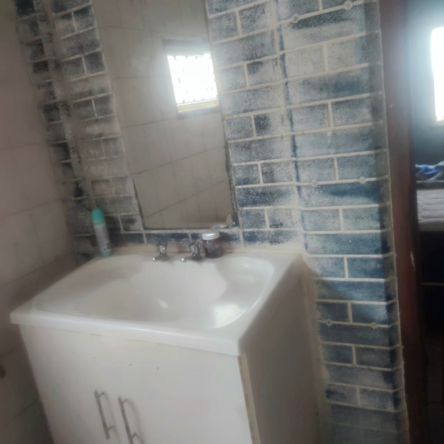 To Let 1 Bedroom Property for Rent in Woodlands KwaZulu-Natal