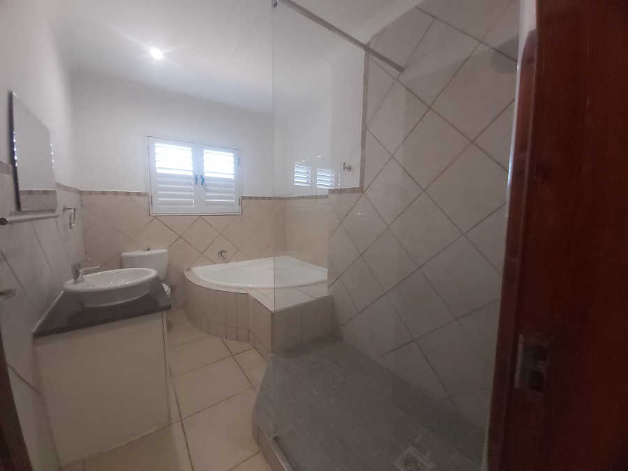 4 Bedroom Property for Sale in Sheffield Beach KwaZulu-Natal