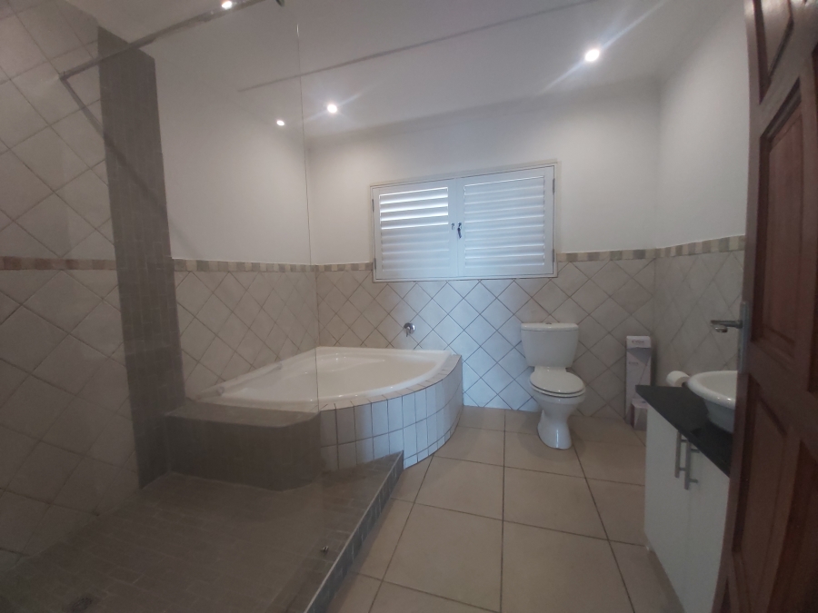 4 Bedroom Property for Sale in Sheffield Beach KwaZulu-Natal