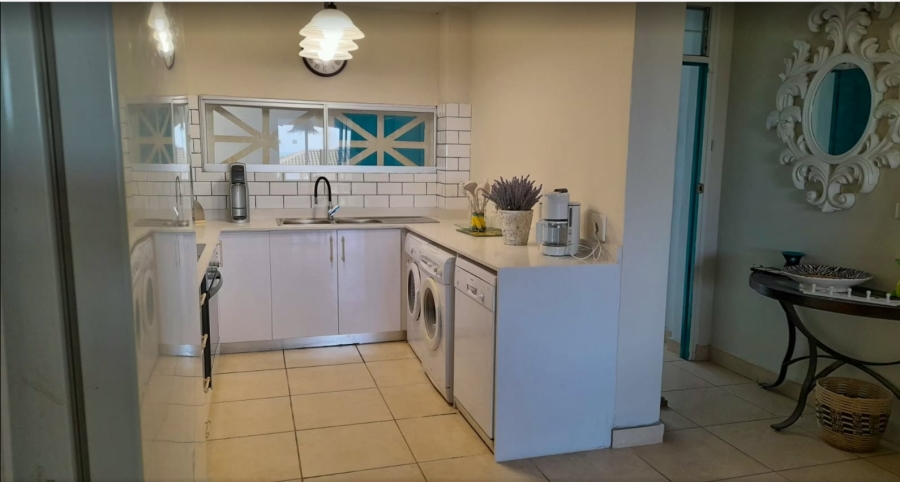 To Let 3 Bedroom Property for Rent in Salt Rock KwaZulu-Natal