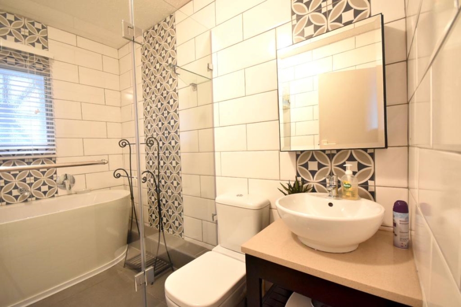 To Let 3 Bedroom Property for Rent in Salt Rock KwaZulu-Natal