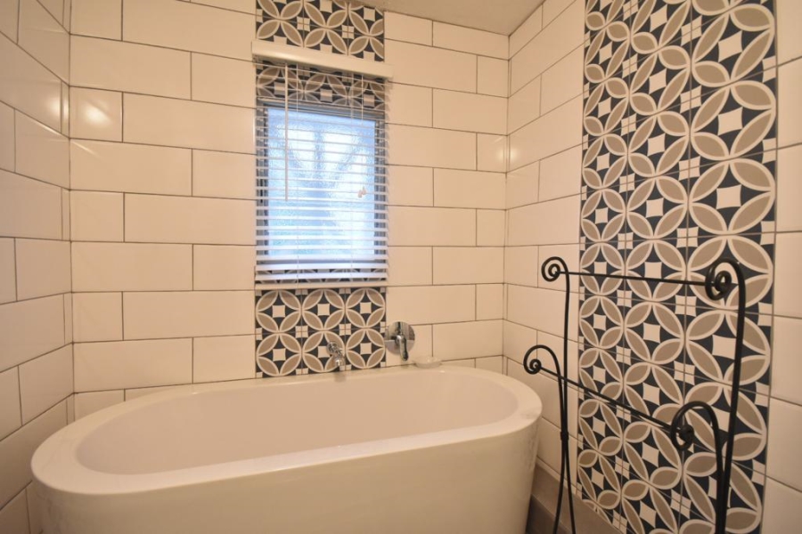 To Let 3 Bedroom Property for Rent in Salt Rock KwaZulu-Natal