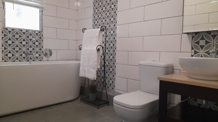 To Let 3 Bedroom Property for Rent in Salt Rock KwaZulu-Natal