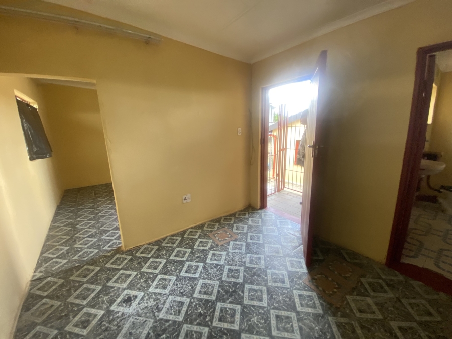1 Bedroom Property for Sale in Northdale KwaZulu-Natal