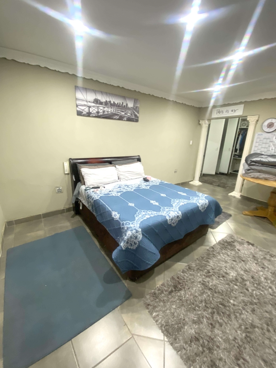 To Let 1 Bedroom Property for Rent in Hayfields KwaZulu-Natal