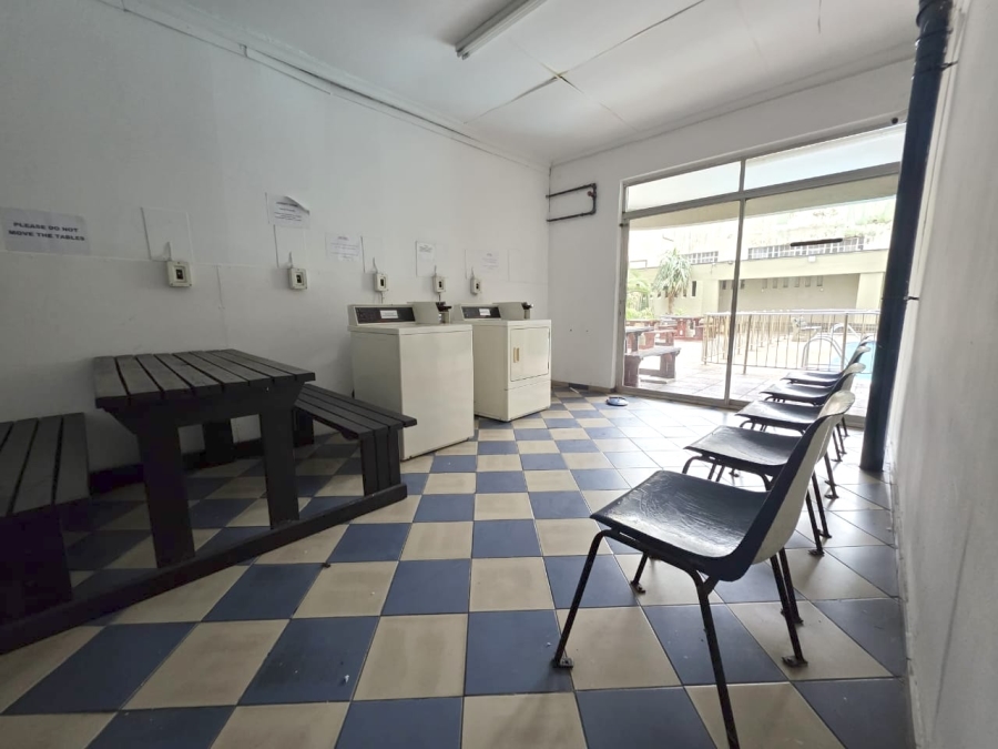 1 Bedroom Property for Sale in Durban Central KwaZulu-Natal