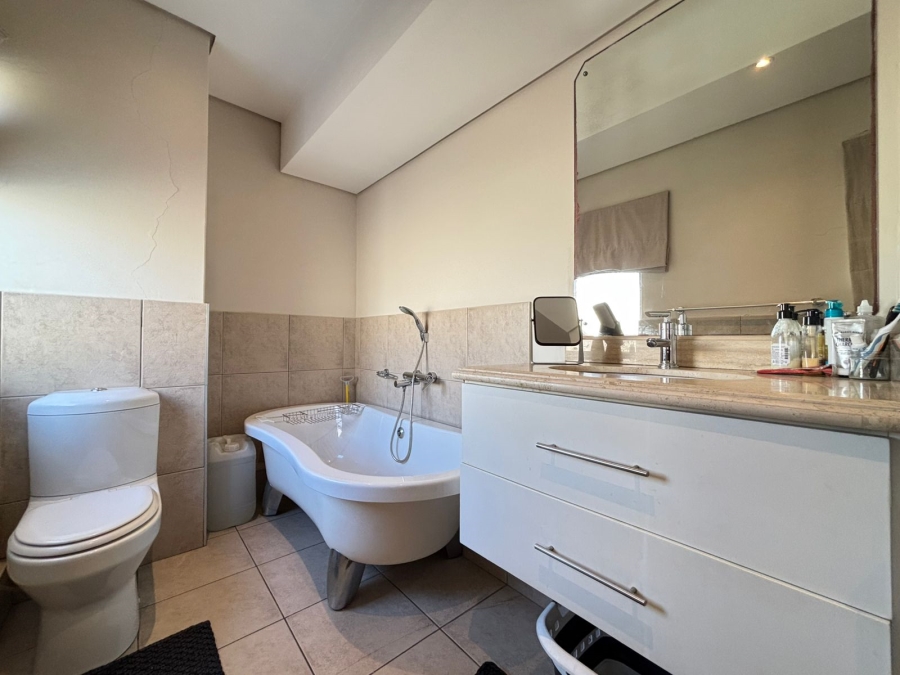 2 Bedroom Property for Sale in Point Waterfront KwaZulu-Natal