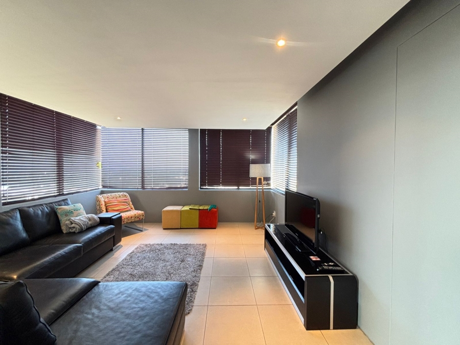 To Let 3 Bedroom Property for Rent in Point Waterfront KwaZulu-Natal