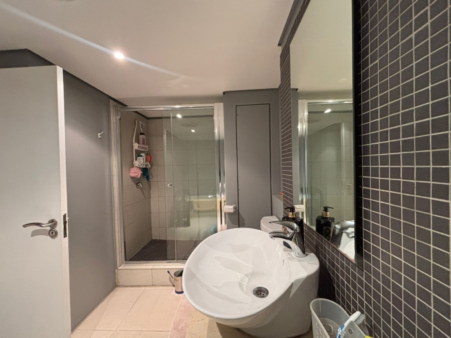 To Let 3 Bedroom Property for Rent in Point Waterfront KwaZulu-Natal