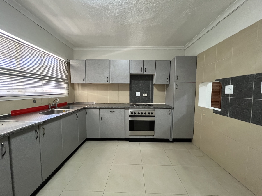 4 Bedroom Property for Sale in Sunford KwaZulu-Natal