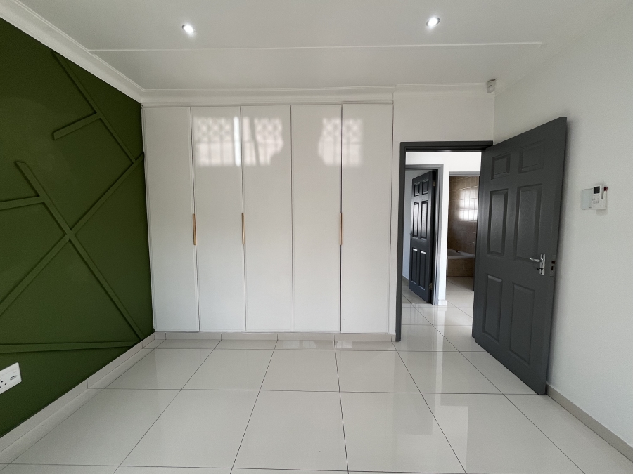 3 Bedroom Property for Sale in Parkgate KwaZulu-Natal