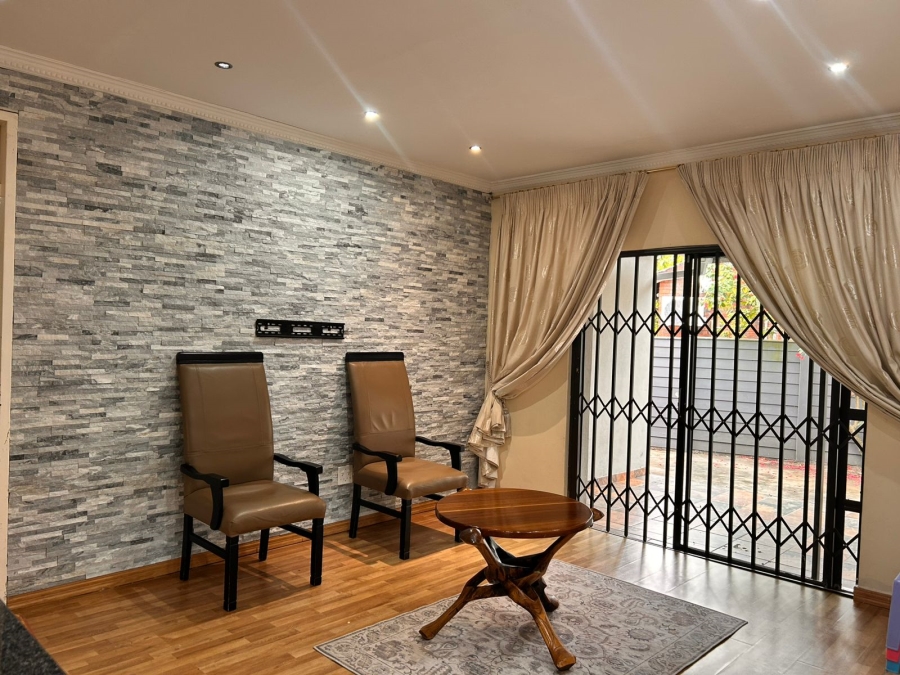 4 Bedroom Property for Sale in Veld En Vlei KwaZulu-Natal