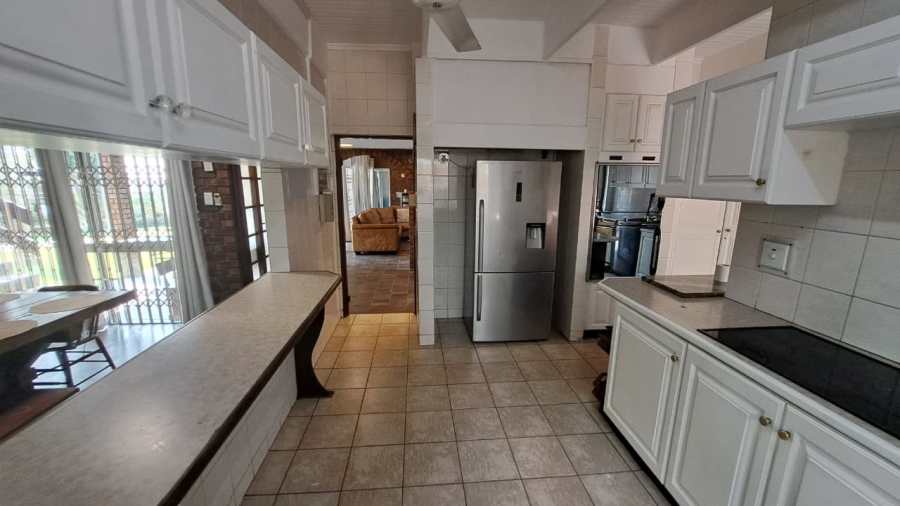 To Let 4 Bedroom Property for Rent in Meer En See KwaZulu-Natal