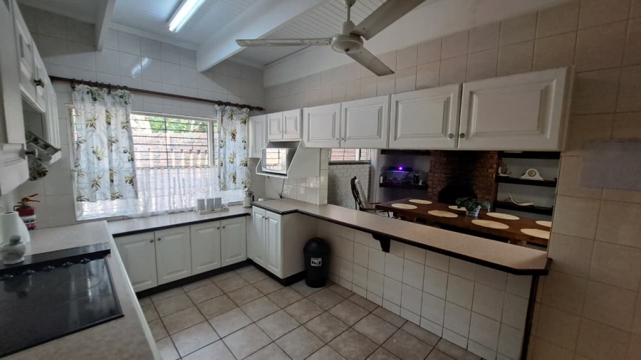 To Let 4 Bedroom Property for Rent in Meer En See KwaZulu-Natal