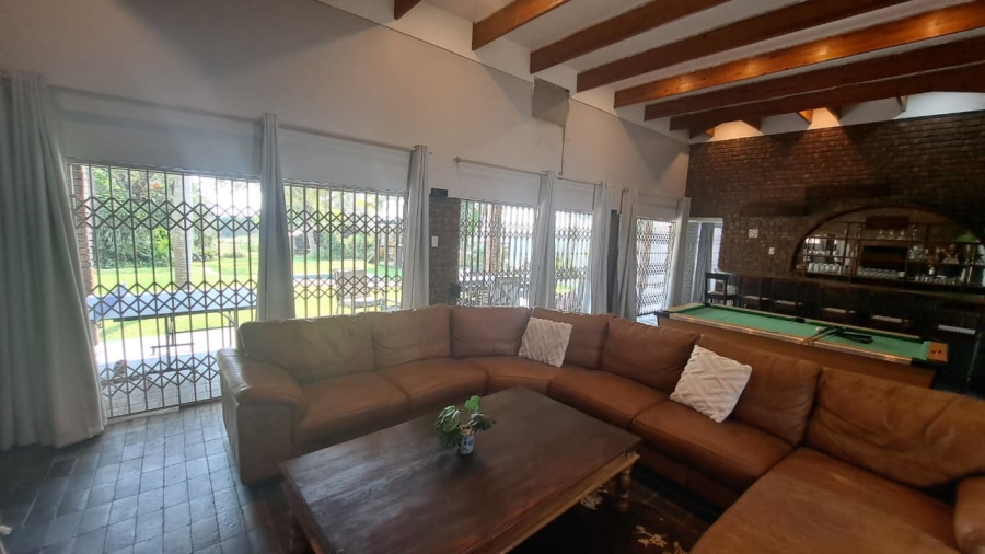 To Let 4 Bedroom Property for Rent in Meer En See KwaZulu-Natal