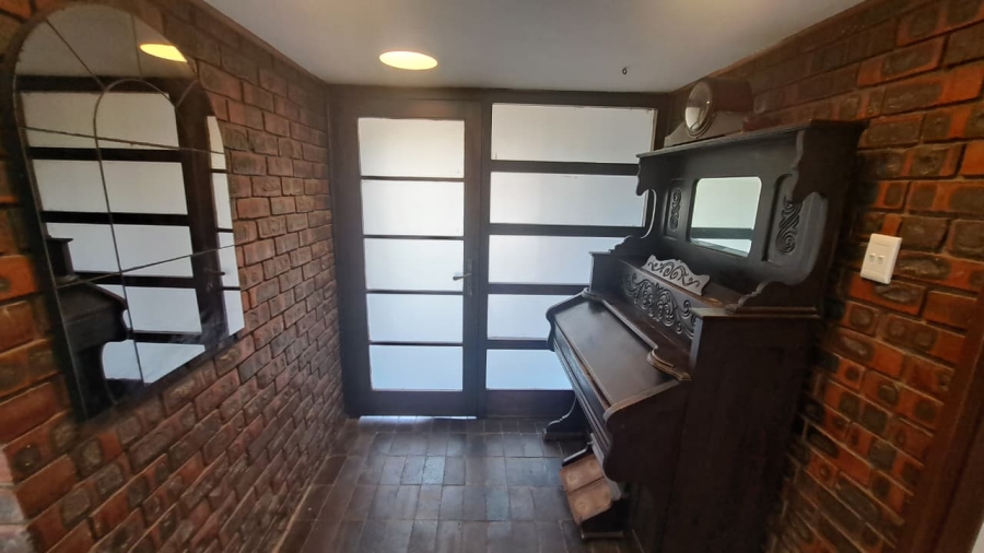 To Let 4 Bedroom Property for Rent in Meer En See KwaZulu-Natal