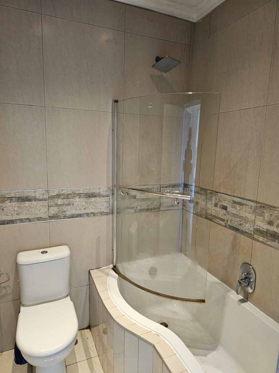 2 Bedroom Property for Sale in Umhlanga Ridge KwaZulu-Natal