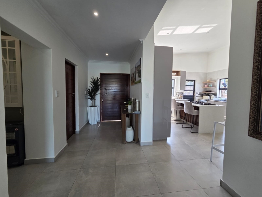 4 Bedroom Property for Sale in Palm Lakes Estate KwaZulu-Natal