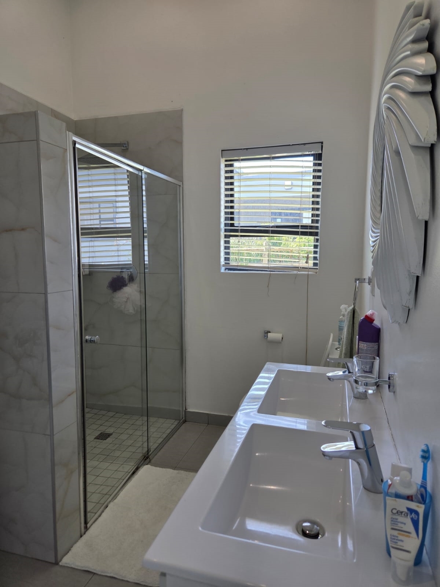 4 Bedroom Property for Sale in Palm Lakes Estate KwaZulu-Natal