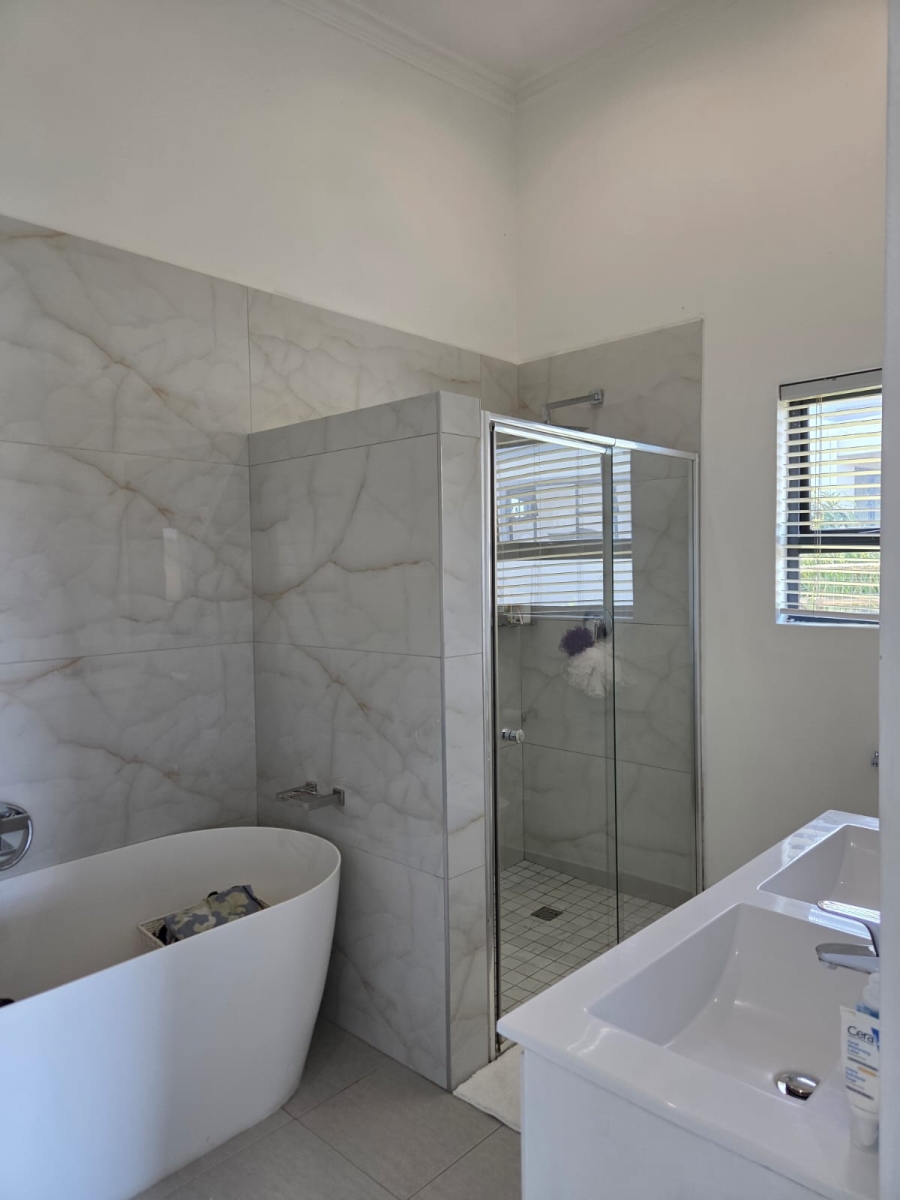 4 Bedroom Property for Sale in Palm Lakes Estate KwaZulu-Natal