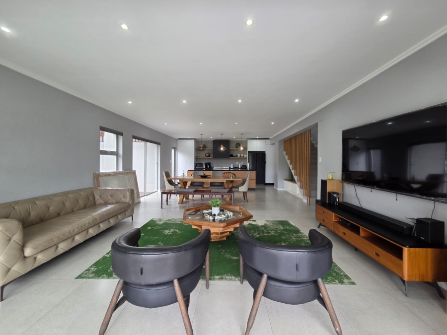 3 Bedroom Property for Sale in Palm Lakes Estate KwaZulu-Natal