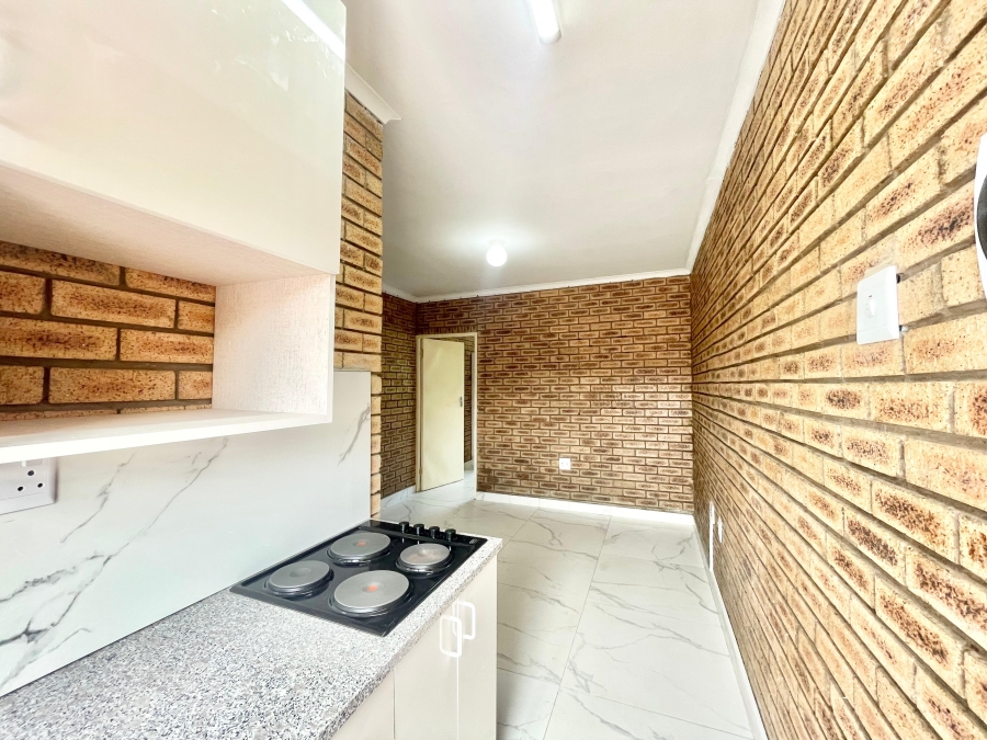 To Let 1 Bedroom Property for Rent in Tongaat KwaZulu-Natal