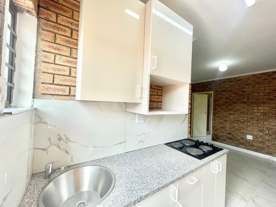 To Let 1 Bedroom Property for Rent in Tongaat KwaZulu-Natal