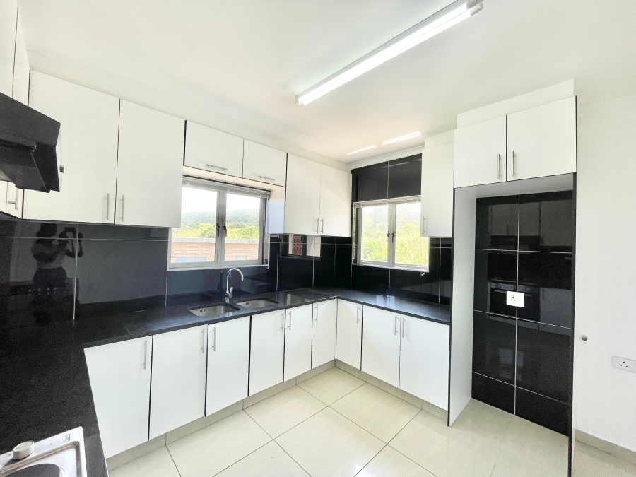 To Let 2 Bedroom Property for Rent in La Mercy KwaZulu-Natal
