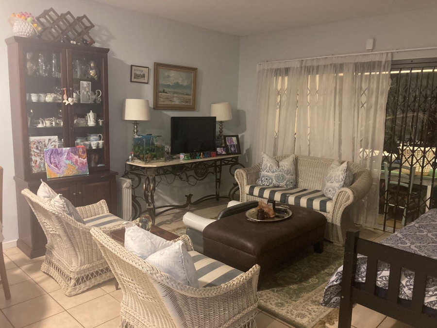 To Let 2 Bedroom Property for Rent in Assagay KwaZulu-Natal