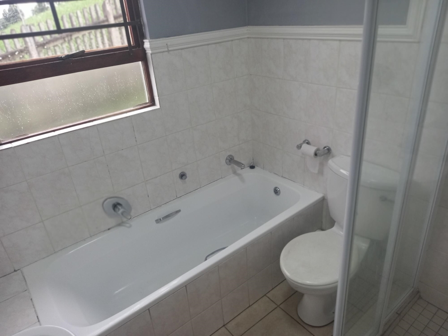 To Let 2 Bedroom Property for Rent in Assagay KwaZulu-Natal
