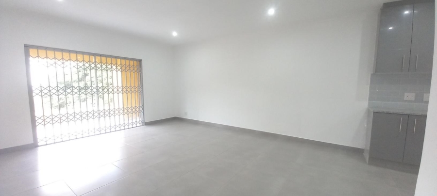 2 Bedroom Property for Sale in Kloof KwaZulu-Natal