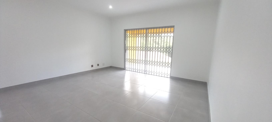 2 Bedroom Property for Sale in Kloof KwaZulu-Natal