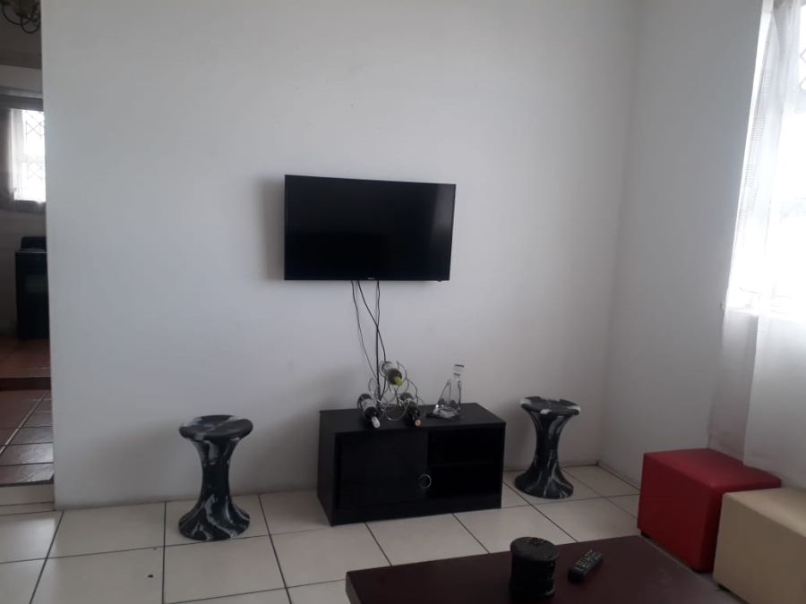 2 Bedroom Property for Sale in Umbilo KwaZulu-Natal