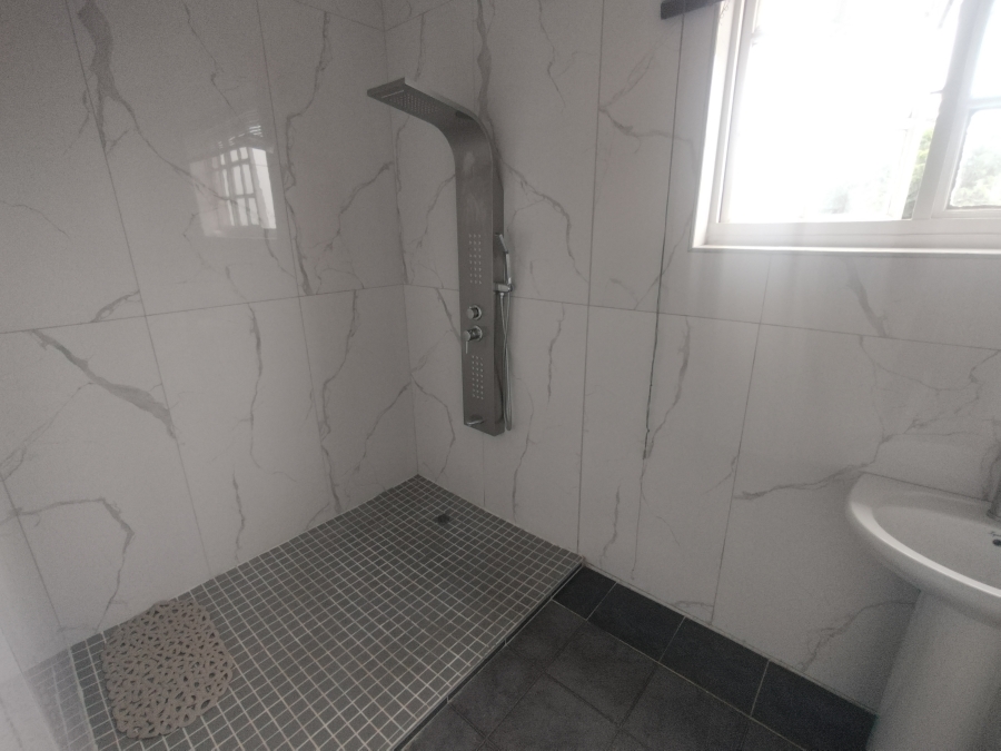 1 Bedroom Property for Sale in Reservoir Hills KwaZulu-Natal