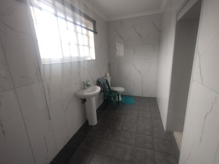 1 Bedroom Property for Sale in Reservoir Hills KwaZulu-Natal