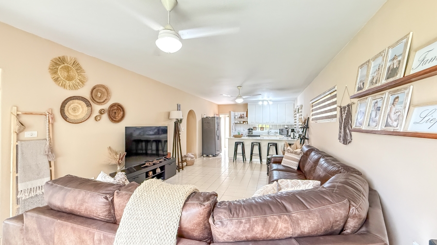 To Let 3 Bedroom Property for Rent in Willard Beach KwaZulu-Natal