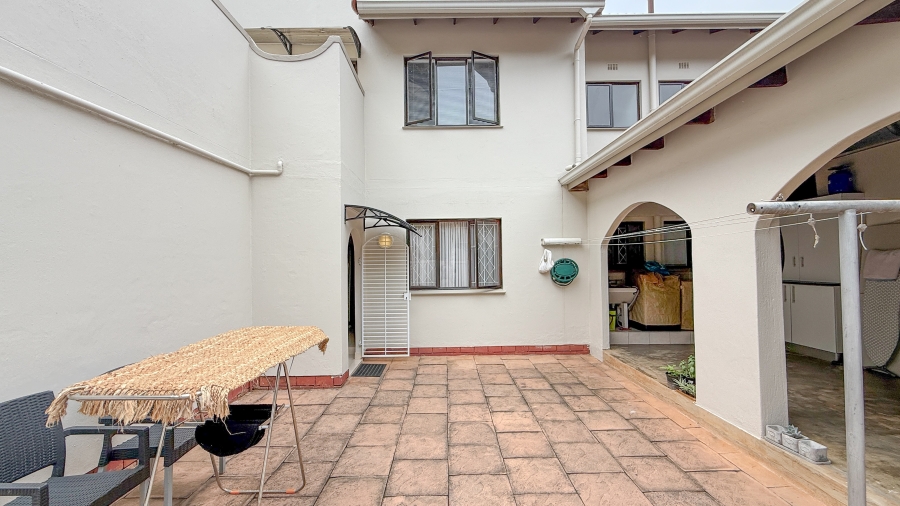 To Let 3 Bedroom Property for Rent in Willard Beach KwaZulu-Natal