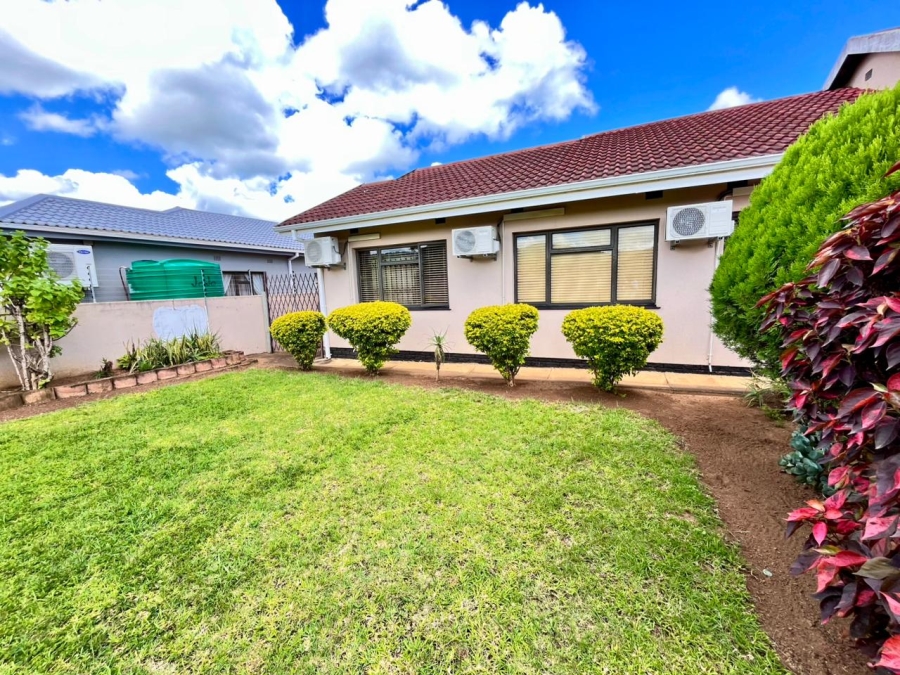 4 Bedroom Property for Sale in Ulundi KwaZulu-Natal