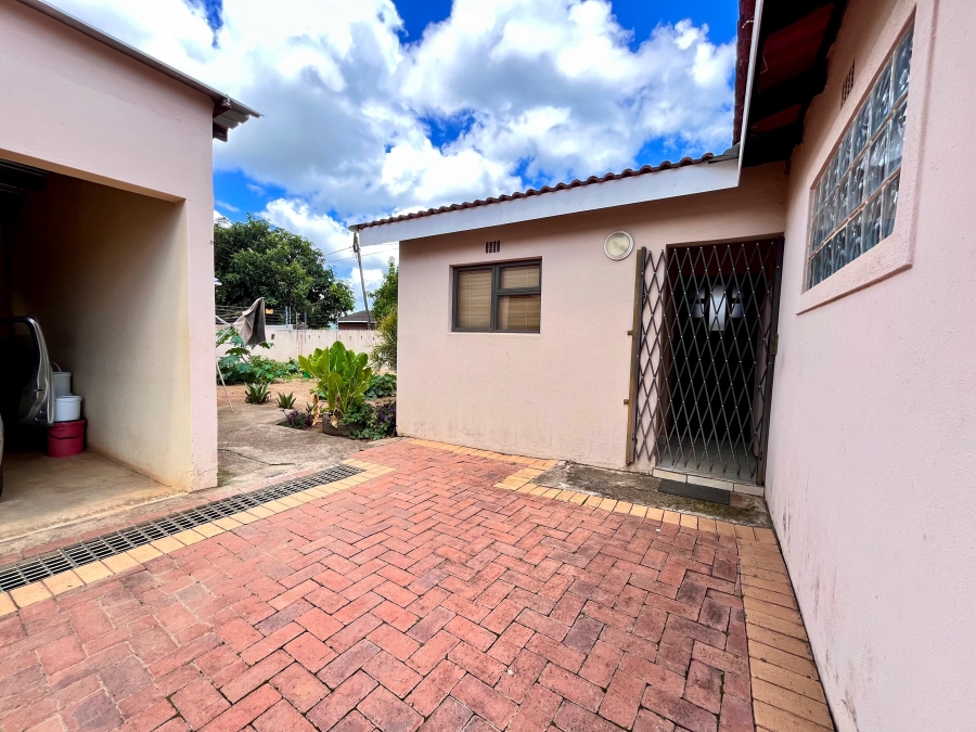 4 Bedroom Property for Sale in Ulundi KwaZulu-Natal