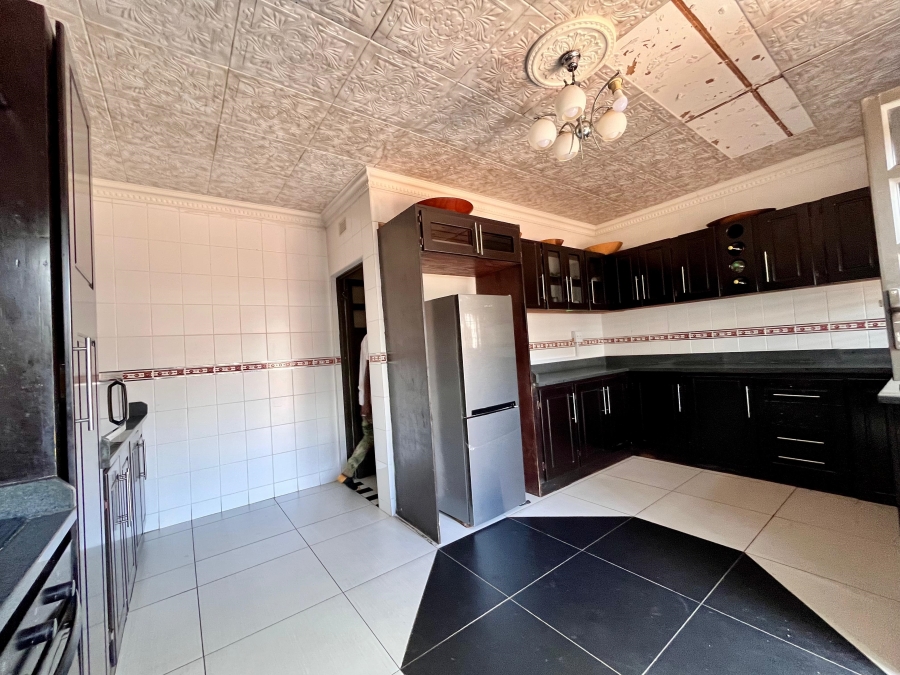 4 Bedroom Property for Sale in Ulundi KwaZulu-Natal