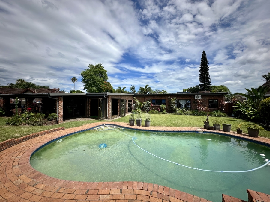 4 Bedroom Property for Sale in Meer En See KwaZulu-Natal