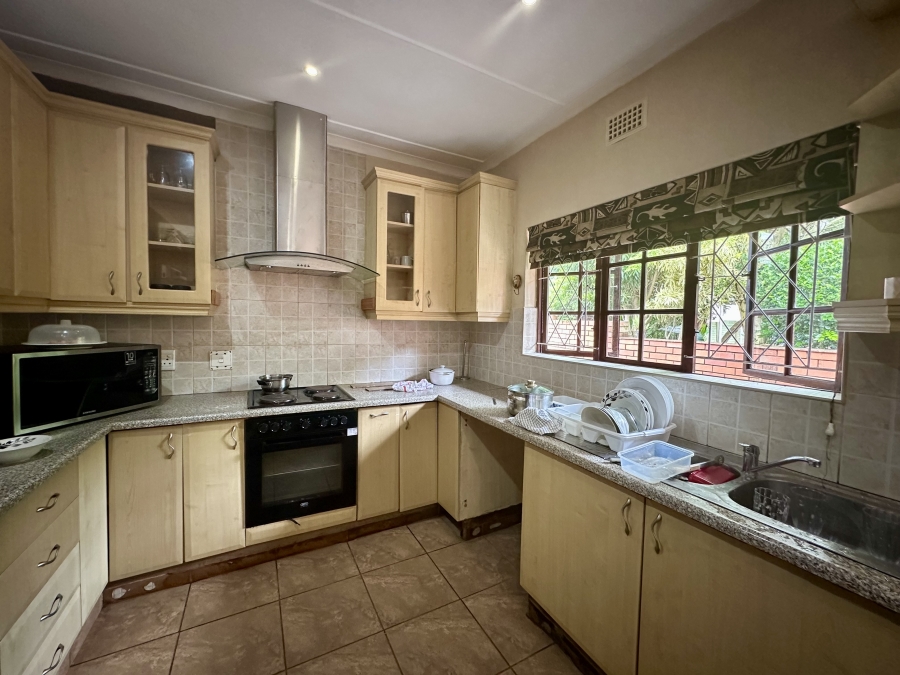 To Let 4 Bedroom Property for Rent in Meer En See KwaZulu-Natal