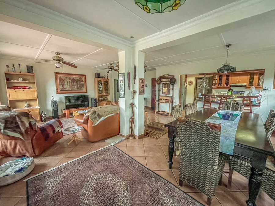 5 Bedroom Property for Sale in Mtunzini KwaZulu-Natal