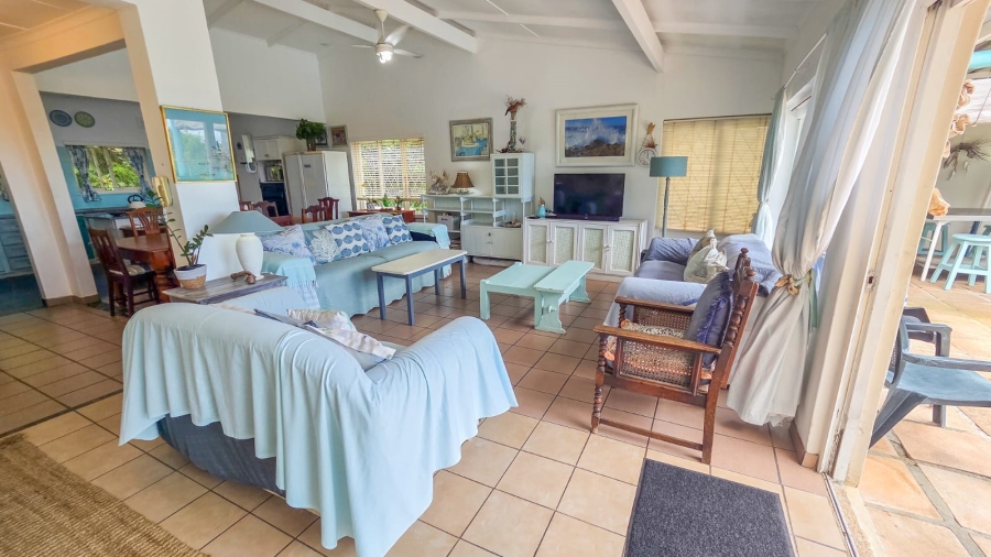 5 Bedroom Property for Sale in Southport KwaZulu-Natal