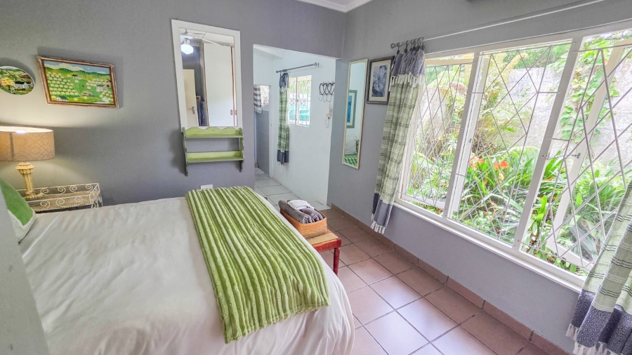 5 Bedroom Property for Sale in Southport KwaZulu-Natal