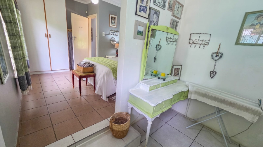 5 Bedroom Property for Sale in Southport KwaZulu-Natal