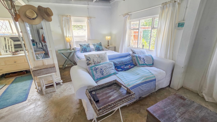 5 Bedroom Property for Sale in Southport KwaZulu-Natal