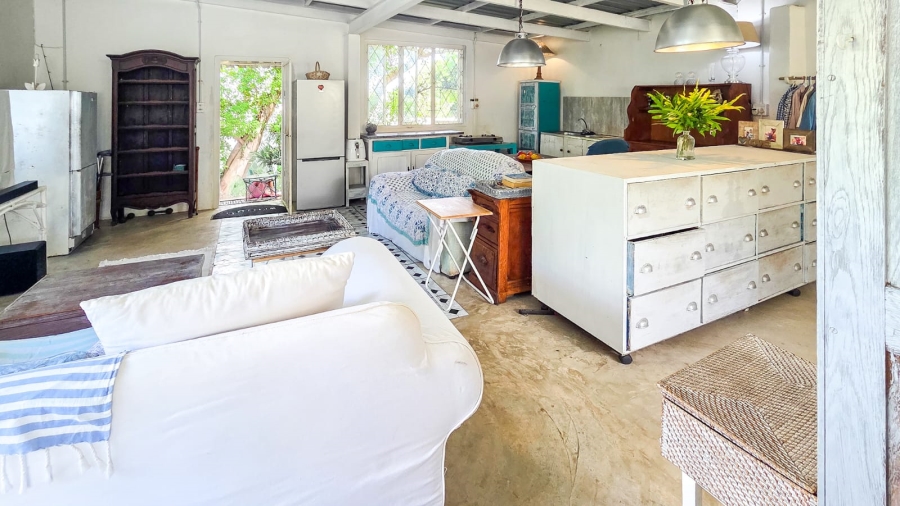 5 Bedroom Property for Sale in Southport KwaZulu-Natal